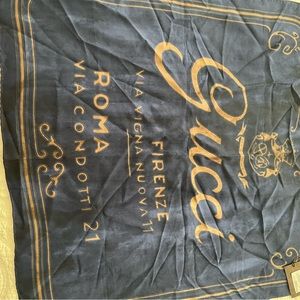 Gucci silk scarf new